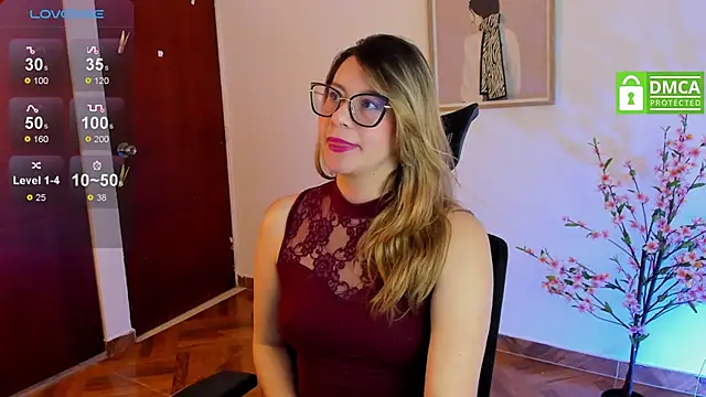 Chanelll Taylorr  online show from 01/28/25, 03:04