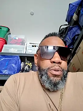 Snapshot of 3prettyboy3 chatting on 09/27/25, 07:30 3prettyboy3 online show from 09/27/25, 07:30