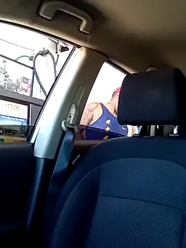 Snapshot of 3prettyboy3 chatting on 10/24/25, 08:27 3prettyboy3 online show from 10/24/25, 08:27