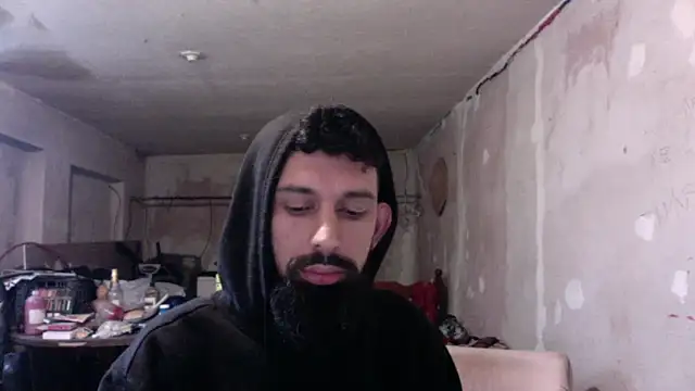 Snapshot of LoretoMx chatting on 10/13/25, 05:57 LoretoMx online show from 10/13/25, 05:57