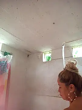 Snapshot of natally_ross21 chatting on 09/23/25, 08:56 natally ross21 online show from 09/23/25, 08:56