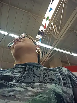 Snapshot of natally_ross21 chatting on 10/26/25, 07:20 natally ross21 online show from 10/26/25, 07:20