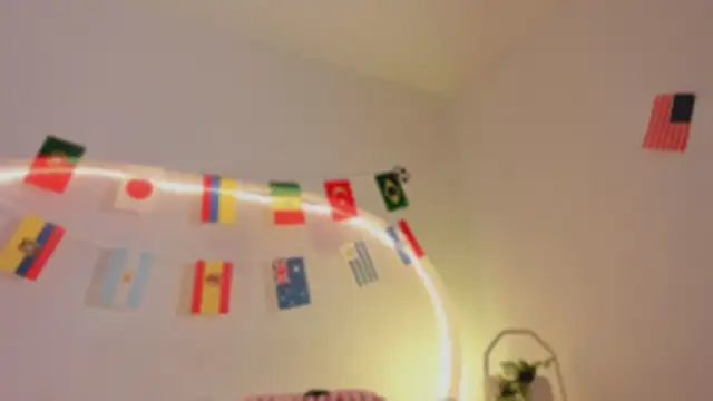 katiepeach  online show from 06/19/26, 12:09