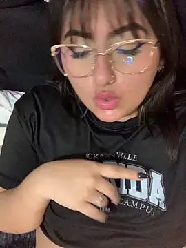 karo teen online show from 02/14/25, 03:43