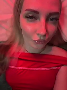 Snapshot of Aleksandrakis chatting on 09/28/25, 08:47 Aleksandrakis online show from 09/28/25, 08:47