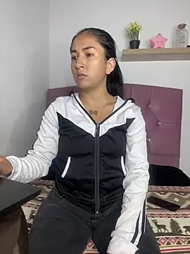 luna asss online show from 01/21/25, 02:05