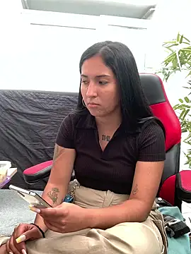 luna asss online show from 03/18/25, 08:37