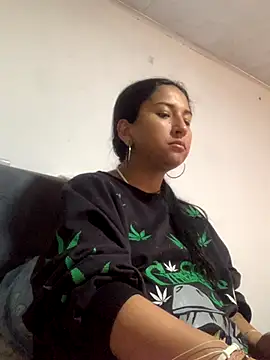 luna asss online show from 10/22/25, 03:45