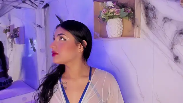 sabrinahimss online show from 10/17/25, 01:53