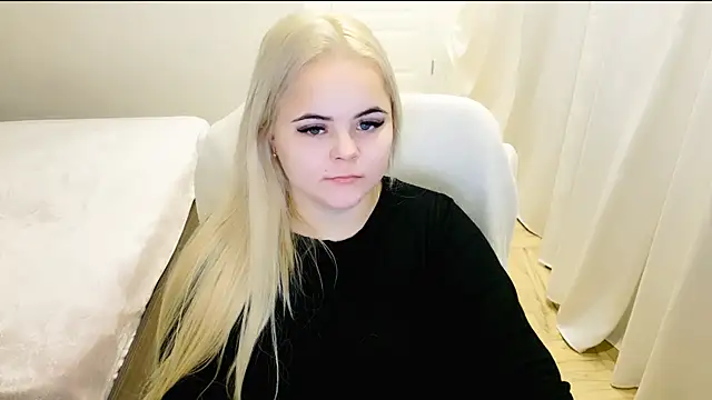 lovely-eyes online show from 12/06/24, 04:58