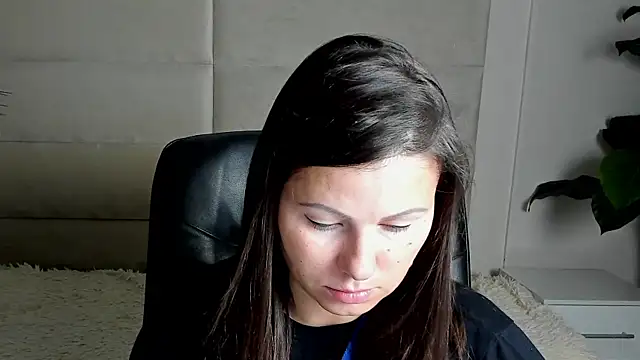 Snapshot of Dana__dom chatting on 10/14/25, 01:17 Dana dom online show from 10/14/25, 01:17