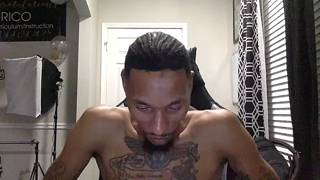 Snapshot of KingDerRico chatting on 01/09/26, 03:09 KingDerRico online show from 01/09/26, 03:09