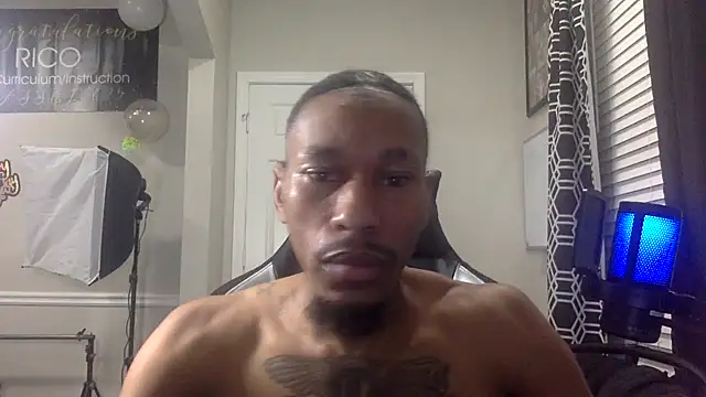 Snapshot of KingDerRico chatting on 01/13/26, 02:28 KingDerRico online show from 01/13/26, 02:28