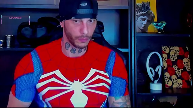 Snapshot of RickG_Oficial chatting on 09/14/25, 07:57 RickG Oficial online show from 09/14/25, 07:57