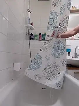 Snapshot of Chriso0007 chatting on 11/07/25, 11:10 Chriso0007 online show from 11/07/25, 11:10