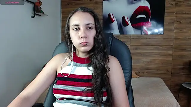 Snapshot of xlunna chatting on 11/09/25, 03:21 xlunna online show from 11/09/25, 03:21