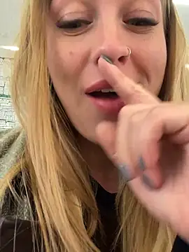 Sweet   Emily online show from 03/12/25, 04:02