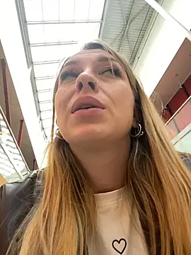 Sweet   Emily online show from 09/25/25, 02:10