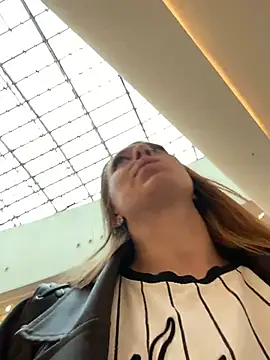 Sweet   Emily online show from 10/13/25, 12:27