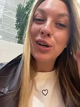 Sweet   Emily online show from 11/15/25, 01:29