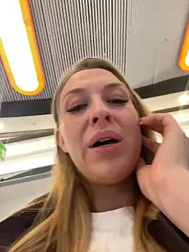 Sweet   Emily online show from 12/19/25, 12:12