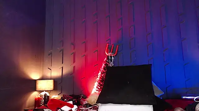 MorganaCrowley online show from 12/19/24, 12:45