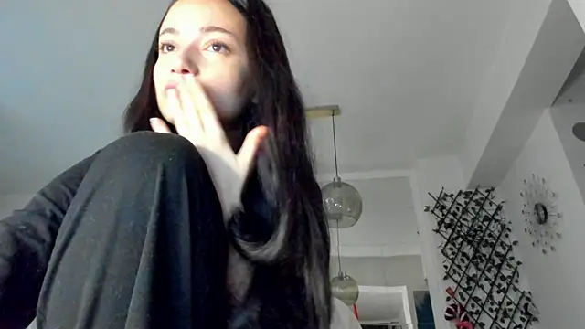 IreneVON online show from 12/13/24, 04:00