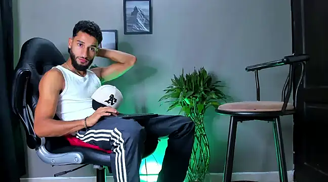 Damian 022 online show from 01/04/25, 04:01