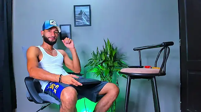 Damian 022 online show from 03/21/25, 02:18