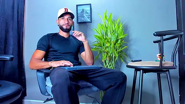 Damian 022 online show from 09/24/25, 01:58