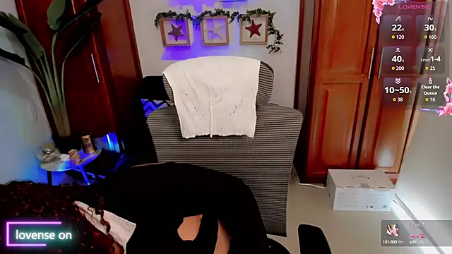 doris cruz online show from 09/16/25, 03:13