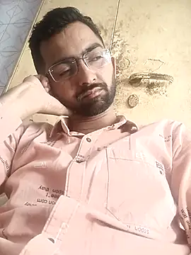 Snapshot of sagarghai07 chatting on 03/08/26, 09:13 sagarghai07 online show from 03/08/26, 09:13