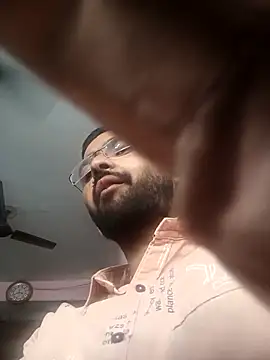 Snapshot of sagarghai07 chatting on 03/11/26, 10:10 sagarghai07 online show from 03/11/26, 10:10