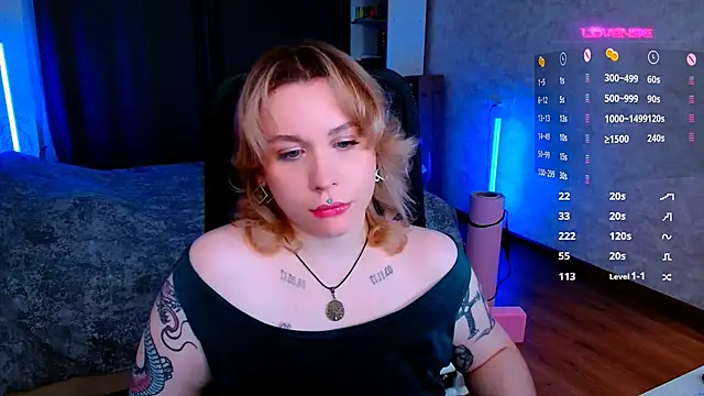 Snapshot of Blueberry-baby chatting on 12/06/24, 08:07 Blueberry-baby online show from 12/06/24, 08:07