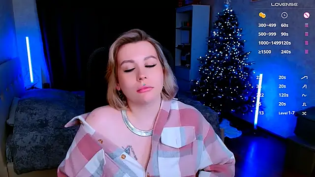 Snapshot of Blueberry-baby chatting on 01/29/25, 12:01 Blueberry-baby online show from 01/29/25, 12:01