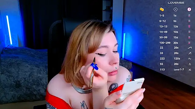 Snapshot of Blueberry-baby chatting on 03/08/25, 08:35 Blueberry-baby online show from 03/08/25, 08:35