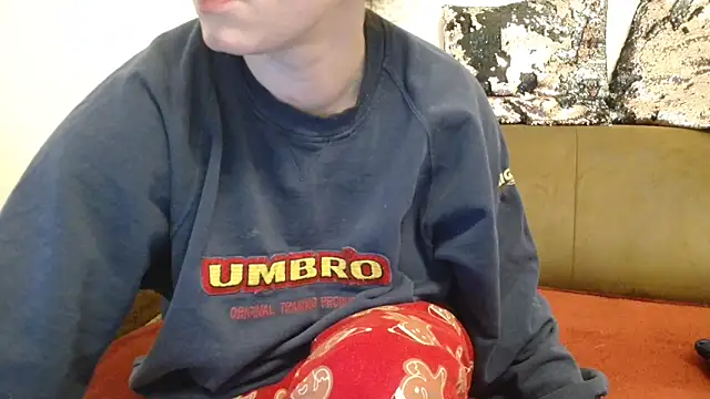 Jasmin-White online show from 03/06/25, 07:43