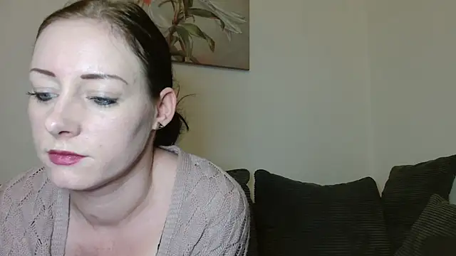 Jasmin-White online show from 11/12/25, 04:40