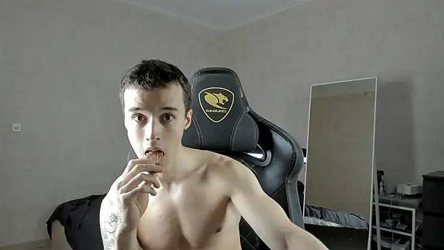 MasonWarholl online show from 01/30/25, 02:58