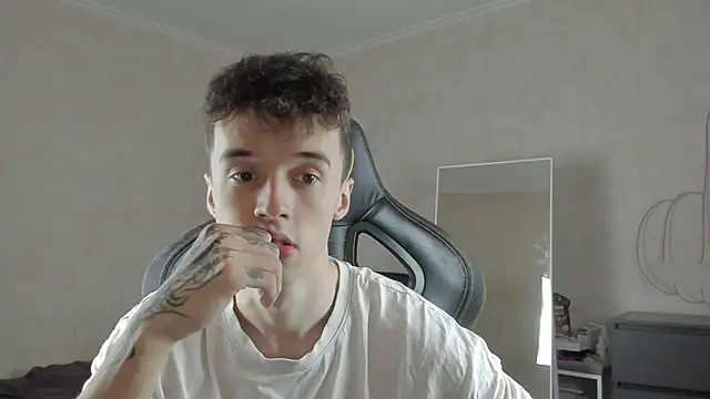 MasonWarholl online show from 10/06/25, 09:07