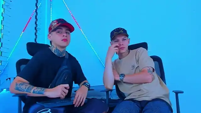 HOT boy2025 online show from 10/31/25, 04:46