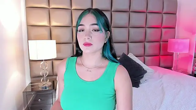 AnnyHizzle online show from 01/11/25, 09:46