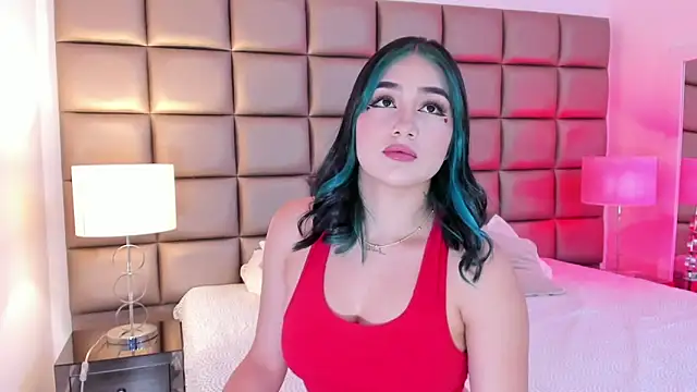 AnnyHizzle online show from 01/12/25, 08:36