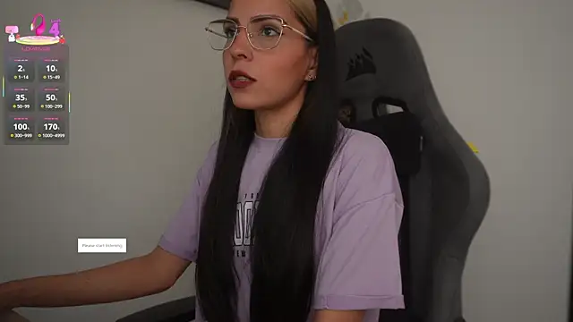 Snapshot of little-eli chatting on 12/14/25, 07:07 little-eli online show from 12/14/25, 07:07