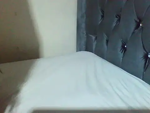 naughtycate  online show from 05/12/26, 08:55