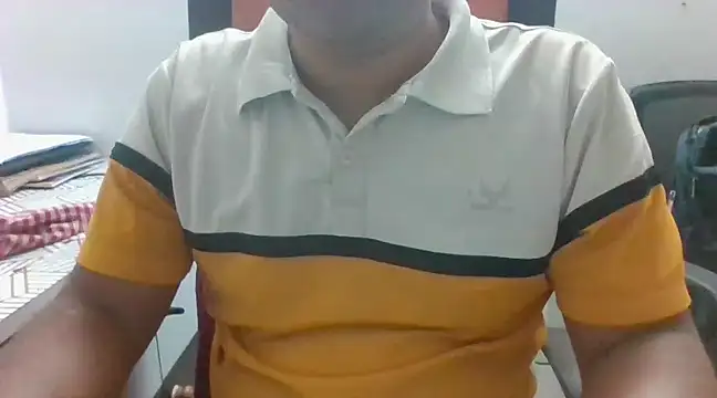 Snapshot of indianbull3684 chatting on 12/08/24, 08:41 indianbull3684 online show from 12/08/24, 08:41