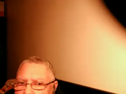 100Tauros online show from 02/15/25, 05:19
