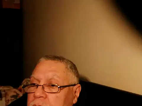 100Tauros online show from 02/15/25, 01:27