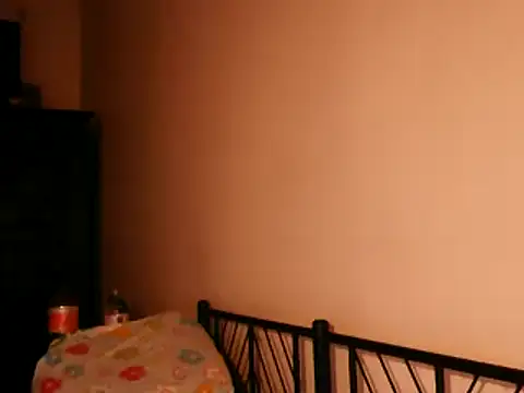 Snapshot of 100Tauros chatting on 10/16/25, 09:16 100Tauros online show from 10/16/25, 09:16