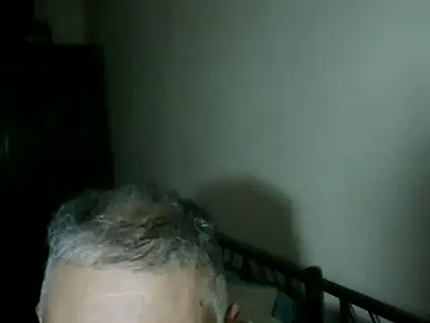 Snapshot of 100Tauros chatting on 11/06/25, 10:32 100Tauros online show from 11/06/25, 10:32